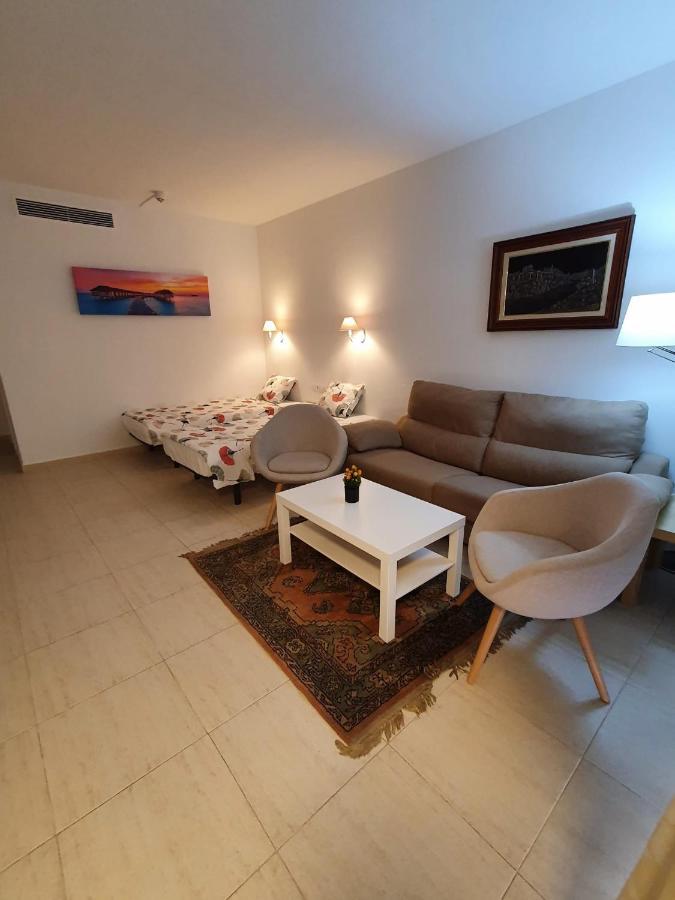 Apartment Pyr Фуeнхирола Екстериор снимка